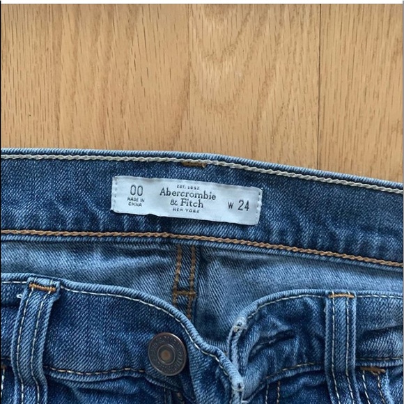 Abercrombie and Fitch Jeans - Picture 2 of 2